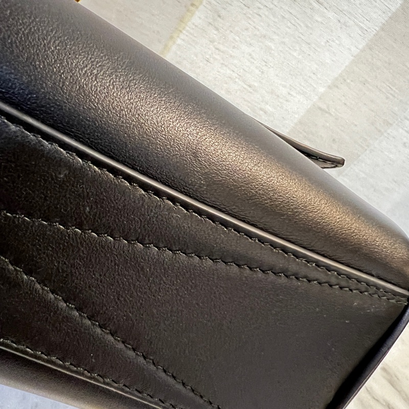 Balenciaga 黑牛皮霧金釦Bel Air XS 下蓋肩斜背包-19