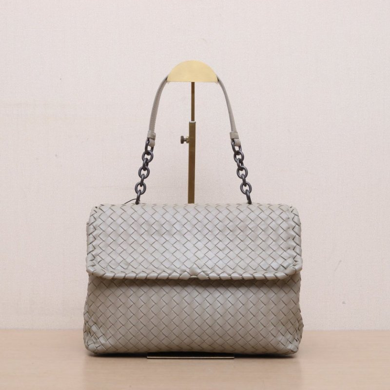 BOTTEGA VENETA 灰色羊皮鎢鋼扣編織翻蓋單肩腋下包肩背包-1