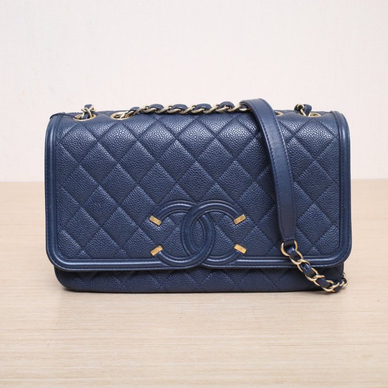 CHANEL VanityCase口蓋包26藍色荔枝牛皮22開金扣雙C大LOGO菱格紋肩背包-1