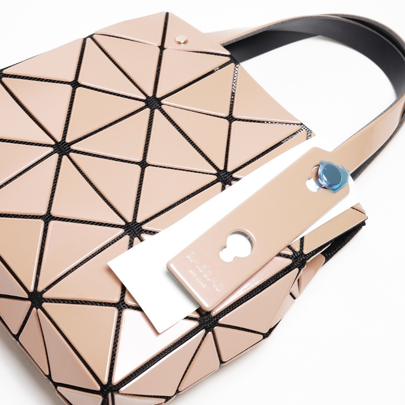 三宅一生 Carat 3x3手提包 奶茶米棕色-4