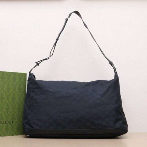 GUCCI 黑色帆布旅行斜挎包肩背包