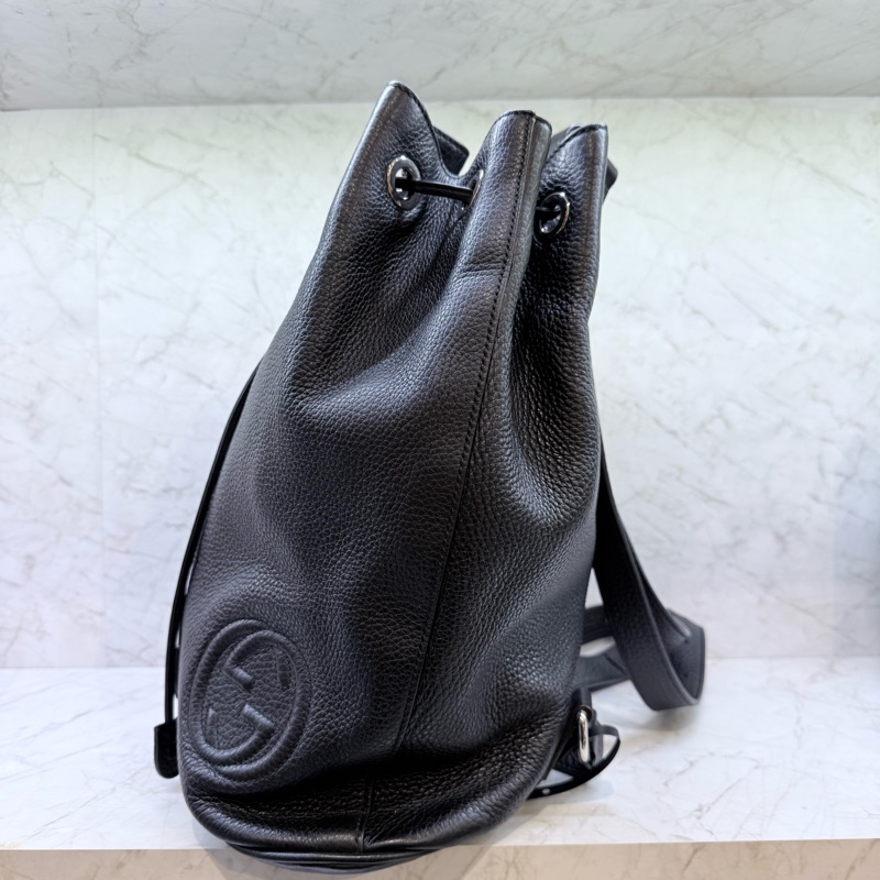 GUCCl黑色牛皮水桶背包-1