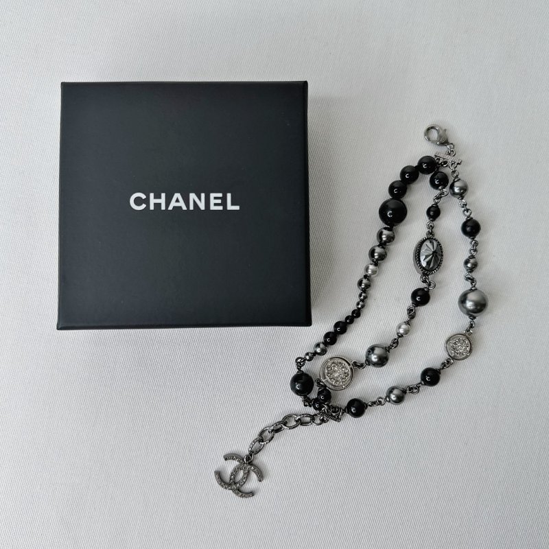 CHANEL 黑銀珠飾手鍊-0