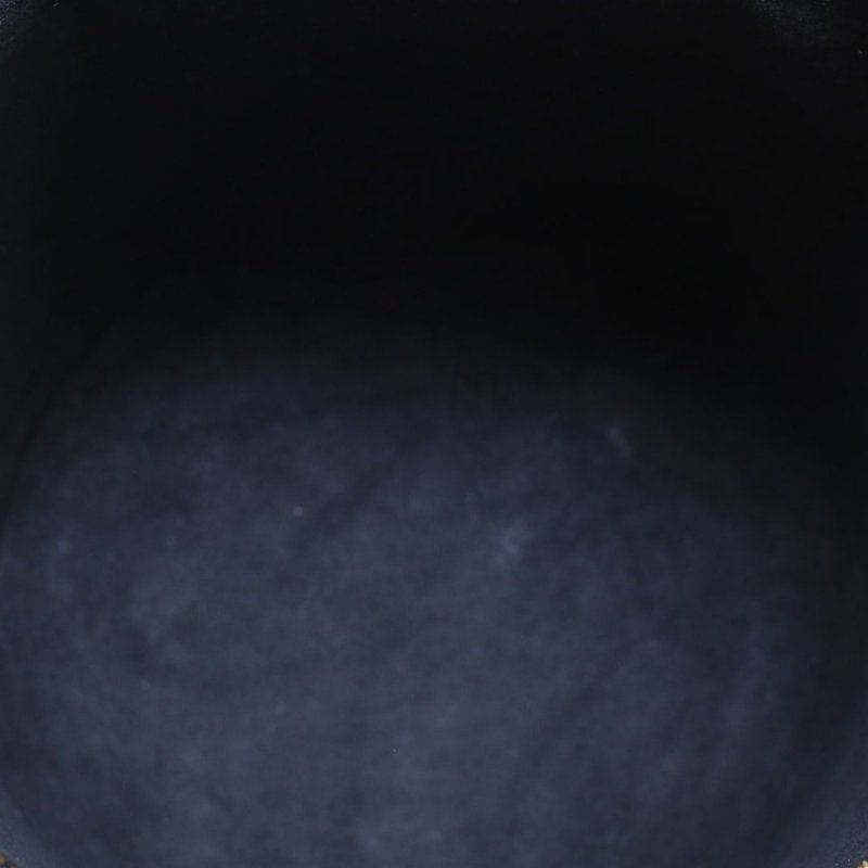 LOUIS VUITTON CANNES圓桶包拼色PVC晶片老花肩背包-3