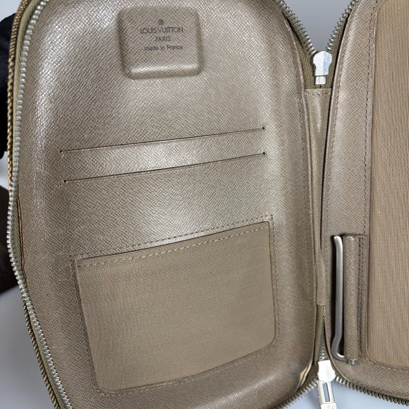 LV 帆布MAGE肩背包-5