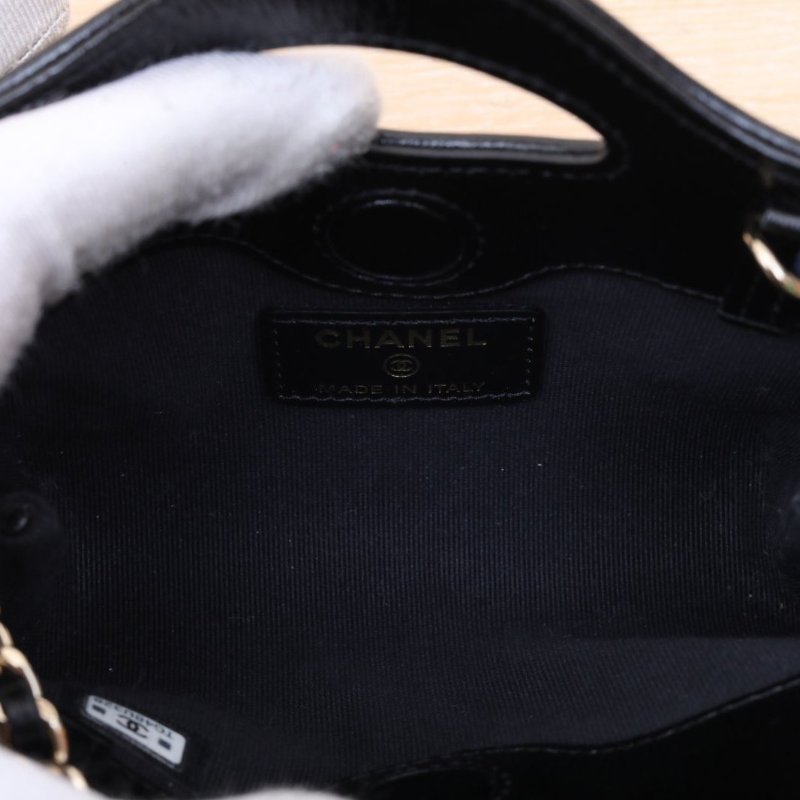 CHANEL 24S31Bag超Mini13黑色羊皮鐳射標金扣菱格紋肩背包-3