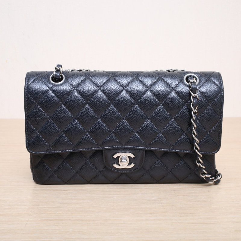 CHANEL CF口蓋包中號25.5黑色荔枝牛皮29開銀扣肩背包-1