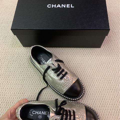 98新 37碼 Chanel 香奈兒珍珠銀色平底鞋
