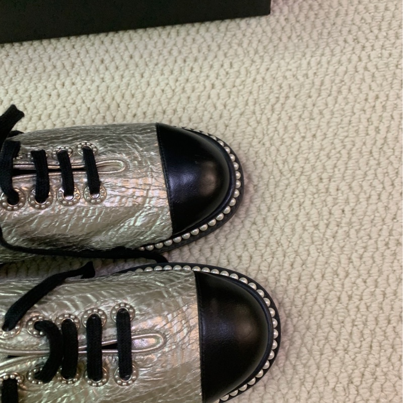 98新 37碼 Chanel 香奈兒珍珠銀色平底鞋-1