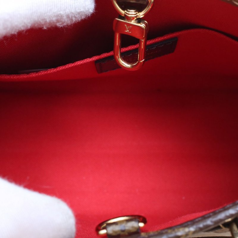 LOUIS VUITTON OnthegoBB18老花PVC晶片肩背包-3