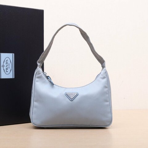 PRADA Hobo腋下包淺藍色尼龍銀扣肩背包