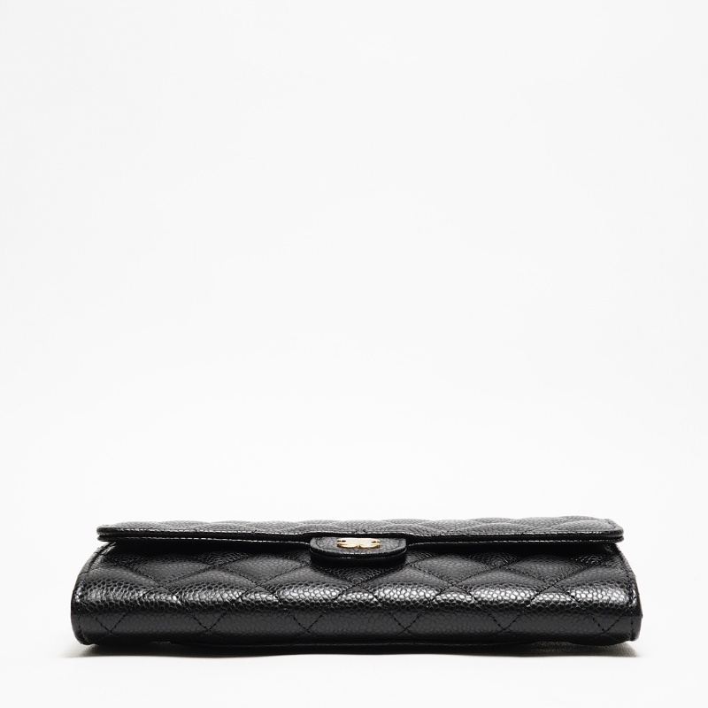 CHANEL 經典金色雙C LOGO菱格粒紋牛皮暗釦長夾-2