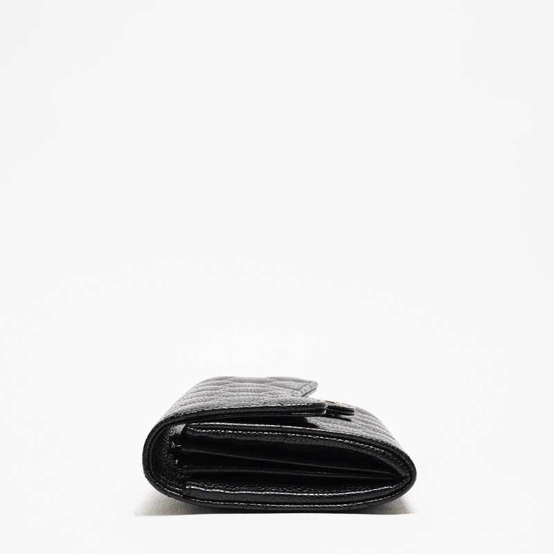 CHANEL 經典金色雙C LOGO菱格粒紋牛皮暗釦長夾-3