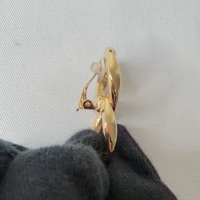 CHANEL Vintage老香珍珠夾式耳環-7