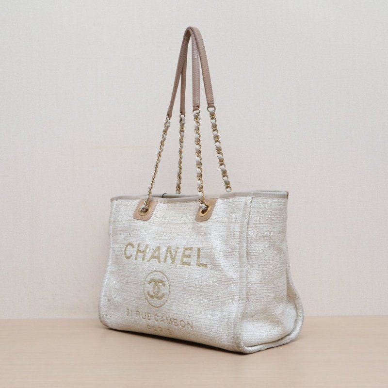 CHANEL 沙灘包大號無手柄款米白色粗花呢25開金扣肩背包-3