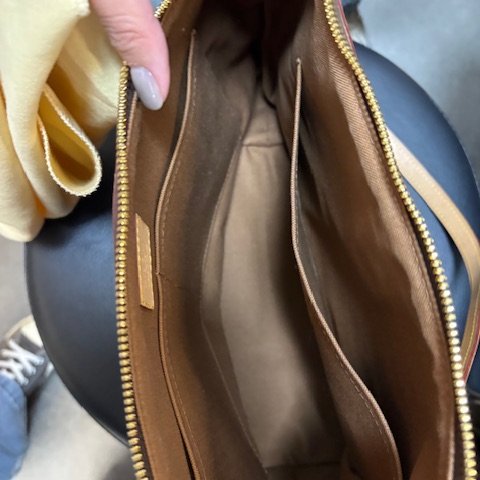 Louis Vuitton 手提包斜背包 30*25*17-9