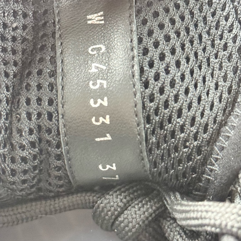 CHANEL/香奈兒 黑白金扣雙C運動鞋 37碼 97 新 品相完美 金扣設計-3