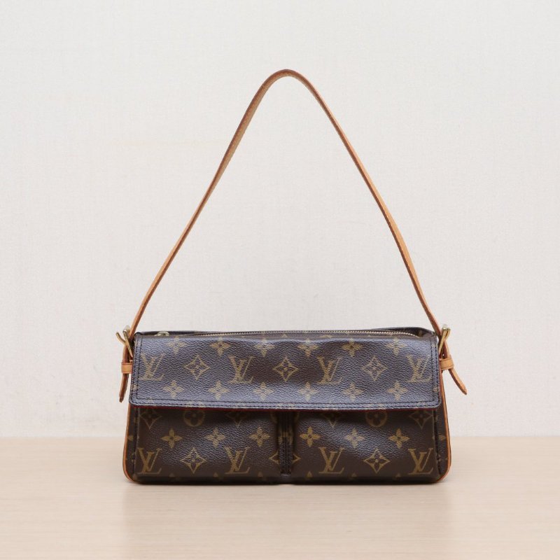 LOUIS VUITTON 中古駱駝包小號老花PVC金扣2004肩背包-1