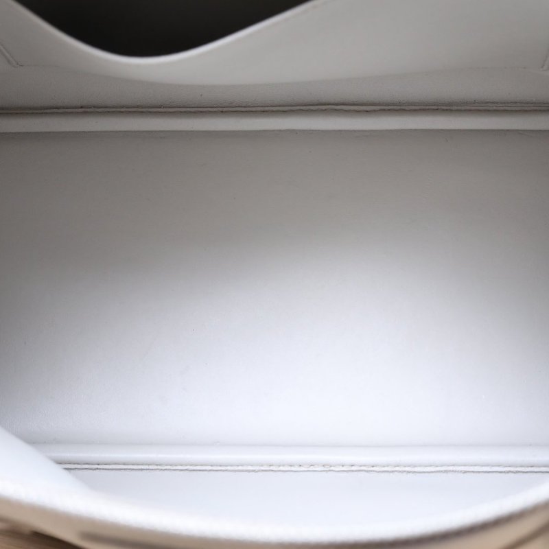 HERMES Bolide保齡球包3580珍珠灰馬鞍皮框P銀扣肩背包-3