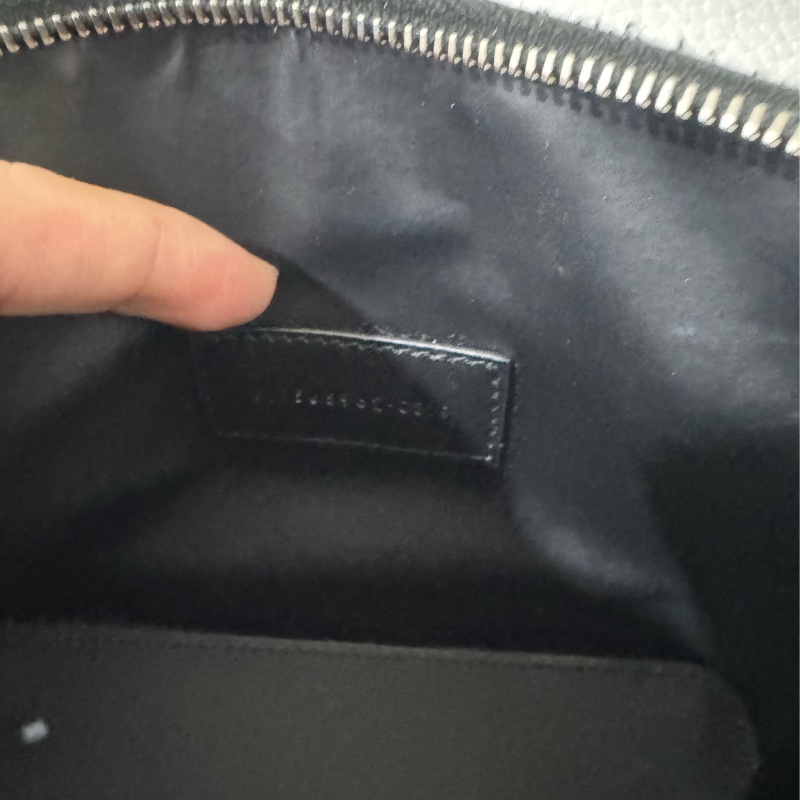 ysl 荔枝牛皮 化妝收納包-10