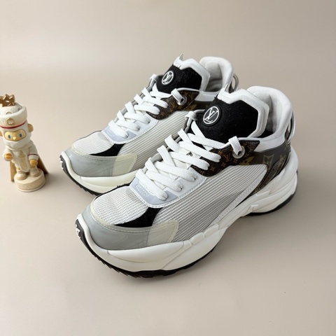 LV/路易威登 Run55白棕系帶休閑鞋 37碼 96 新 品相完美