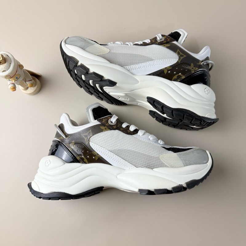 LV/路易威登 Run55白棕系帶休閑鞋 37碼 96 新 品相完美-5