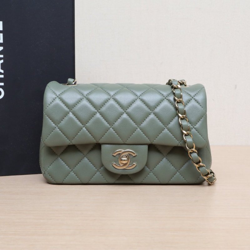 CHANEL CF口蓋包大Mini20綠色羊皮晶片開金扣肩背包-0