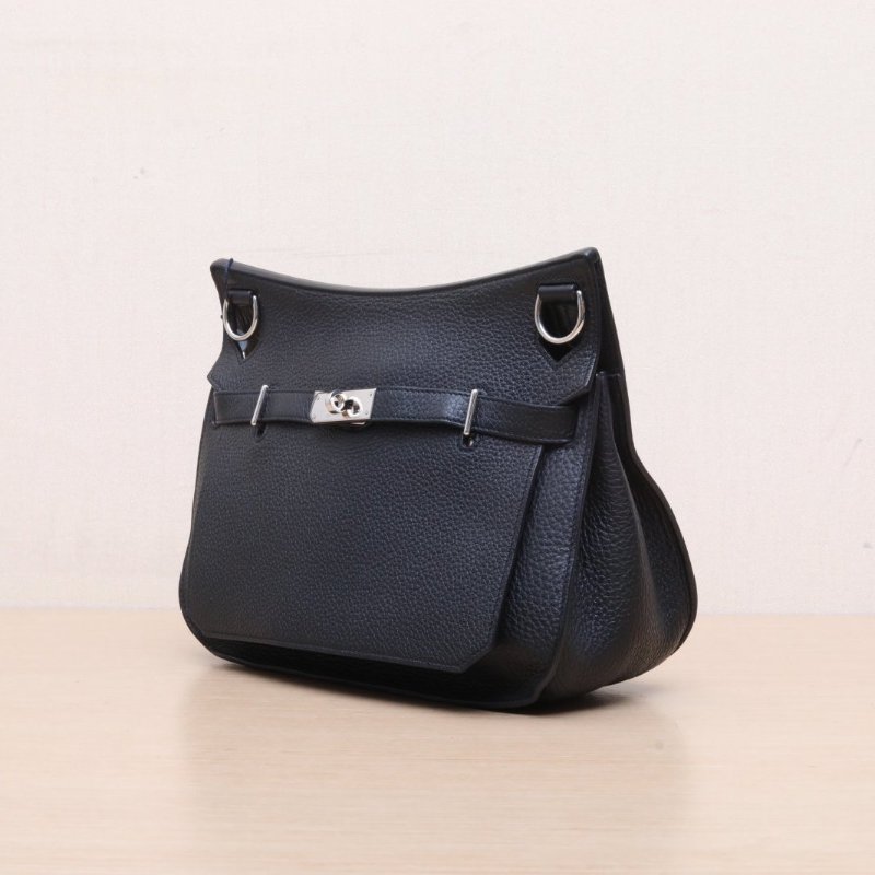 HERMES 吉普賽Jypsiere2889黑色TC皮T刻銀扣肩背包-4