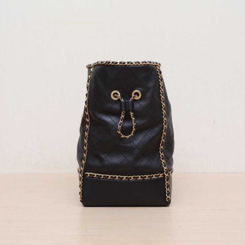 CHANEL 黑色牛皮晶片開金扣鏈條邊抽繩福袋包肩背包-3