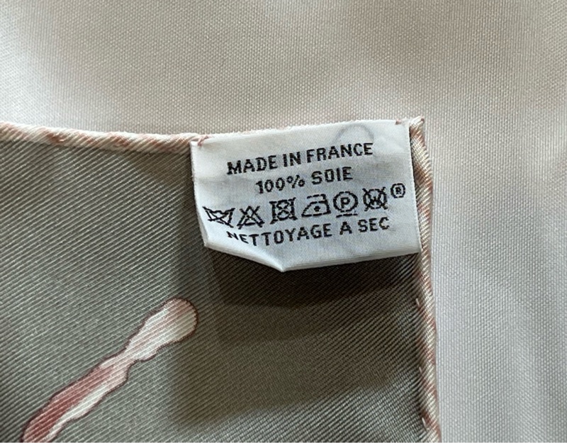 Hermes 愛馬仕灰粉玫瑰大H logo 絲巾 圍巾(全新收藏品)-4