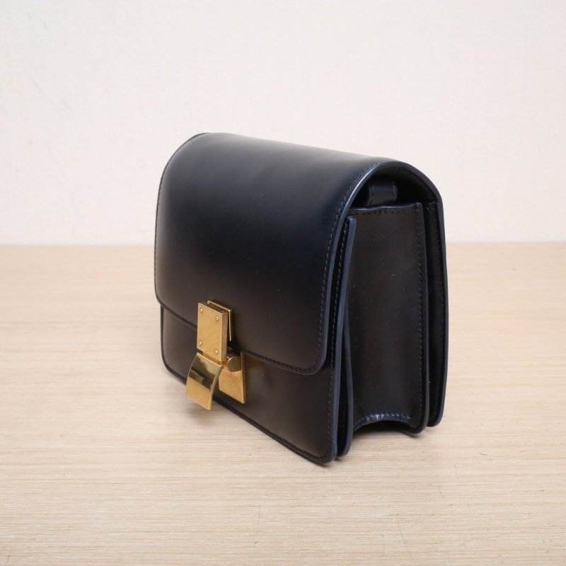 CELINE ClassicBox小號黑色牛皮金扣肩背包-4