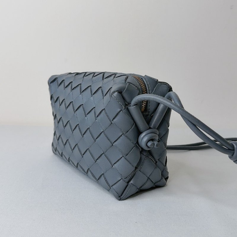 BV Mini Loop灰藍色編織相機包-2