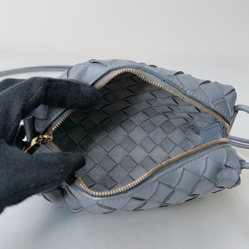 BV Mini Loop灰藍色編織相機包-6