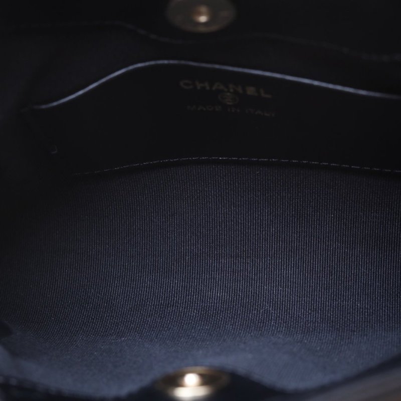 CHANEL 31BagNano橫版20.5黑色羊皮鐳射標淺金扣肩背包-3