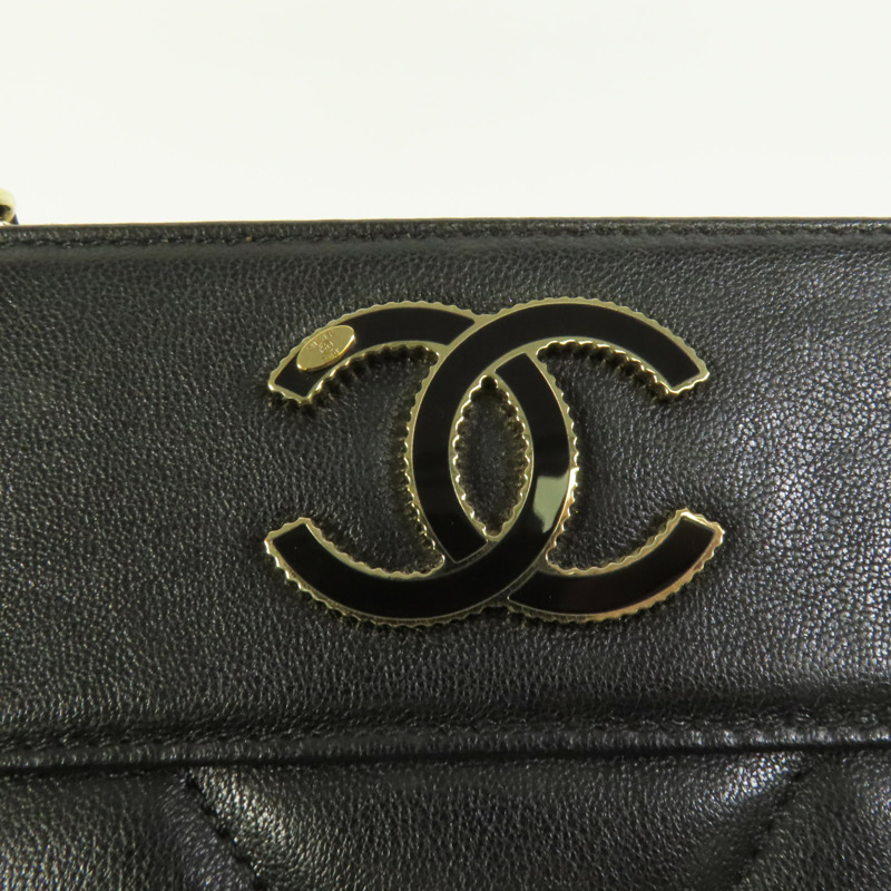 CHANEL 牛皮皮革Shoulder Bag金扣肩背袋-6