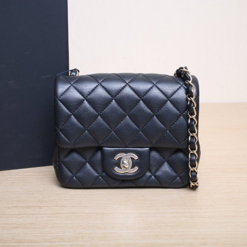 CHANEL CF口蓋包方胖子17黑色羊皮30開淺金扣肩背包-0