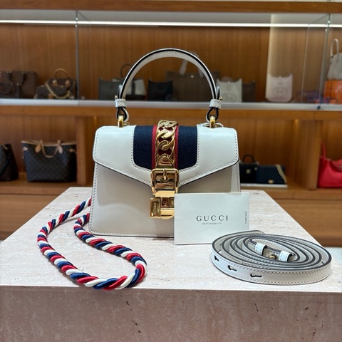 Gucci Sylvia 塞爾維亞側背包