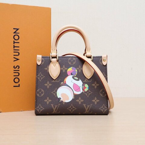 LOUIS VUITTON OnthegoLVxTM村上隆聯名款BB18老花PVC晶片肩背包