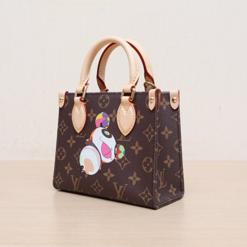 LOUIS VUITTON OnthegoLVxTM村上隆聯名款BB18老花PVC晶片肩背包-3