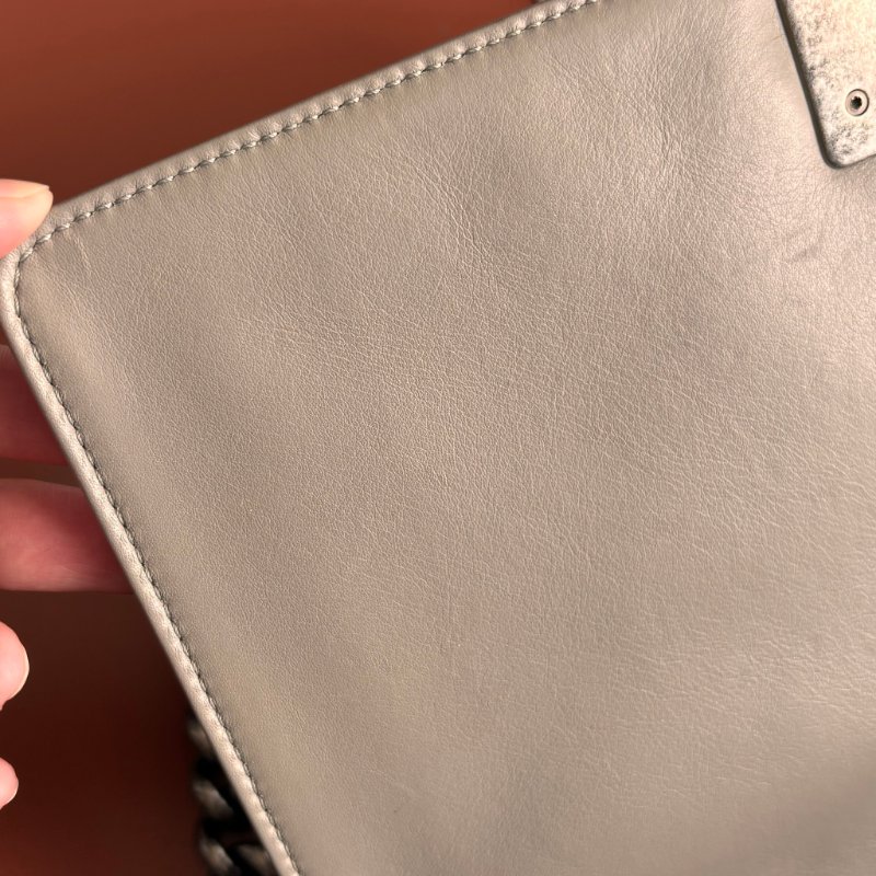 ::CHANEL:: BOY 28 限量款灰色菱格羊皮金釦 金鍊肩背斜背包-27