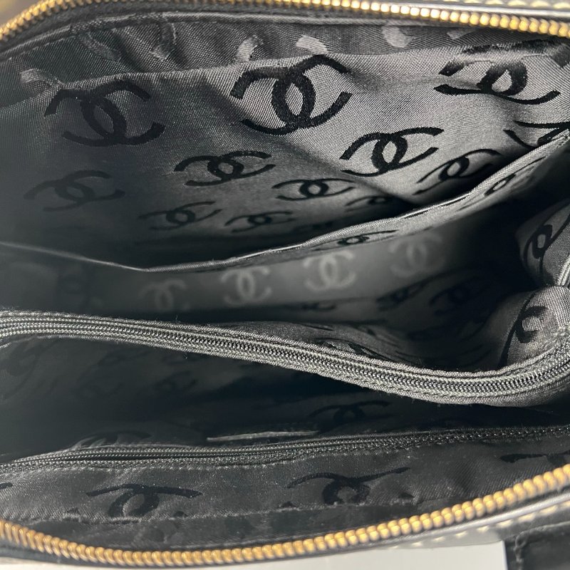 CHANEL VINTAGE菱格紋粗縫線手提包 黑牛皮-5