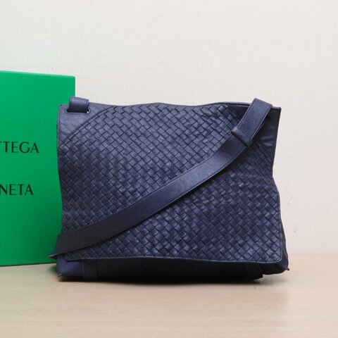 BOTTEGA VENETA 藍色牛皮鎢鋼扣編織斜跨單肩包肩背包