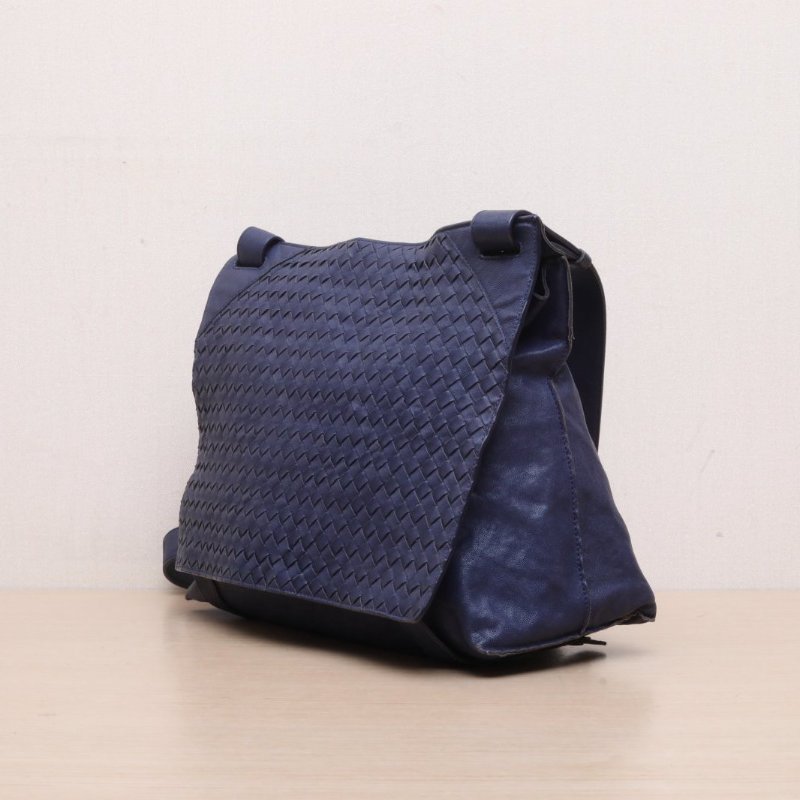 BOTTEGA VENETA 藍色牛皮鎢鋼扣編織斜跨單肩包肩背包-3