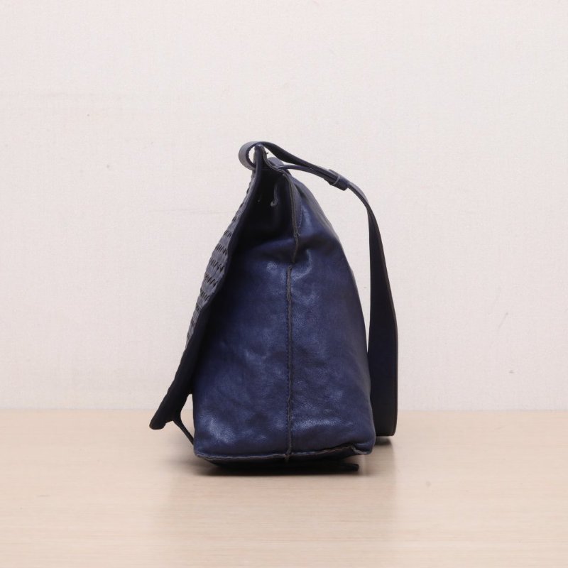 BOTTEGA VENETA 藍色牛皮鎢鋼扣編織斜跨單肩包肩背包-4