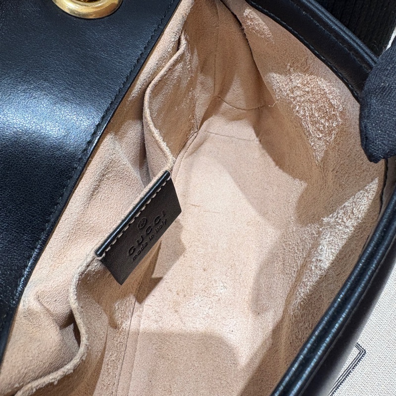 【近全新收藏級】Gucci GG Marmont Jumbi 金鍊肩背包｜黑色小牛皮絎縫設計｜雙背法實用百搭｜高保值經典款-4