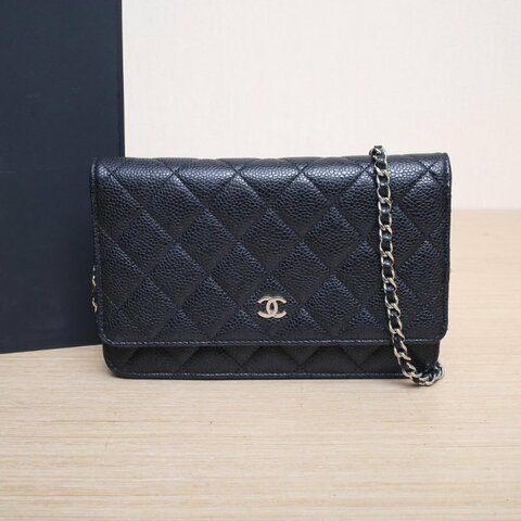 CHANEL CFWOC19黑色荔枝牛皮30開銀扣肩背包