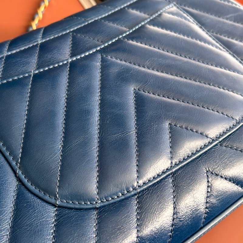 ::CHANEL:: 藍色牛皮山型紋 CocoHandle 28 手提 斜背 兩用包-12