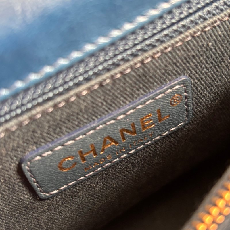 ::CHANEL:: 藍色牛皮山型紋 CocoHandle 28 手提 斜背 兩用包-28