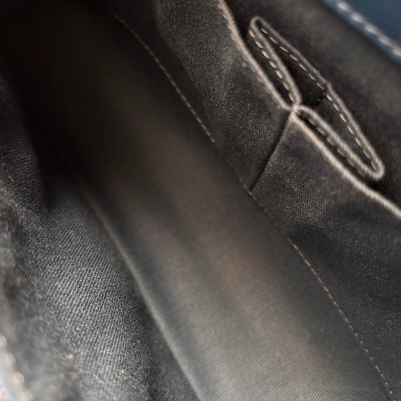 ::CHANEL:: 藍色牛皮山型紋 CocoHandle 28 手提 斜背 兩用包-29