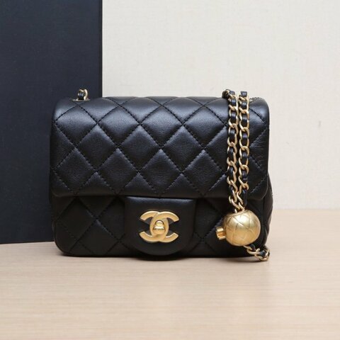 CHANEL CF口蓋包方胖子17黑色羊皮晶片開金扣金球調節扣肩帶肩背包